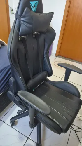 Cadeira Gamer/Escritório ThunderX3 BC3 Preta - Ótimo Estado