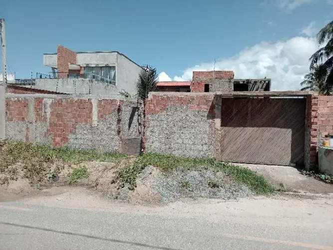 440 M2 Vendo ou Troco essa casa, bem localizada. Próximo da Praia *