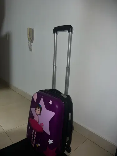 Vendo mala só R$ 60,00