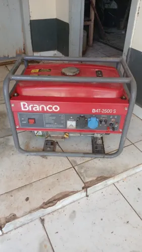 Gerador de Energia Branco B4T-2500 S