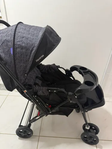 Carrinho de bebê cosco kids 