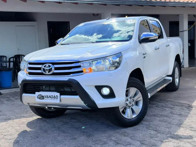 Toyota Hilux CD SR 4X2 2.7 16v/2.7 Flex Aut. 2017