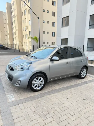 Nissan March SV 1.6 16V Flexstart 5P Aut. 2018