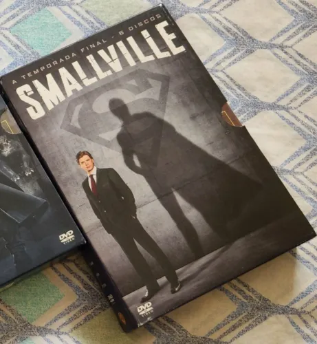 Box DVD Smallville Temporada 10 completa