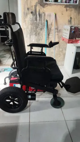CADEIRA DE RODAS MOTORIZADA PARA OBESOS