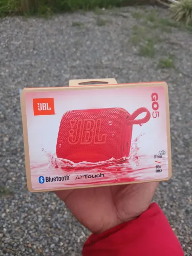 Caixa de som portátil JBL Go5 Vermelha à prova d'água