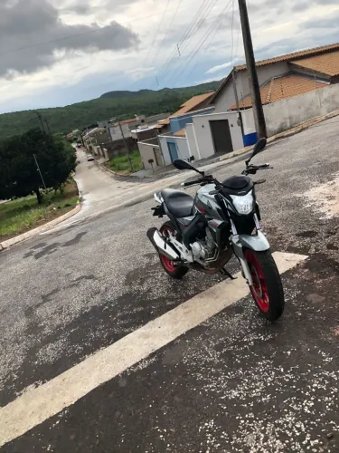 Vendo cb Twister 250 2018
