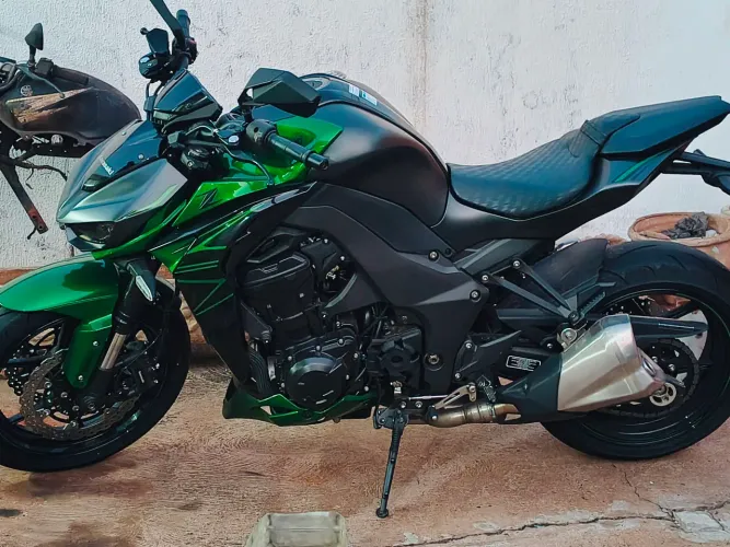Z 1000 único dono