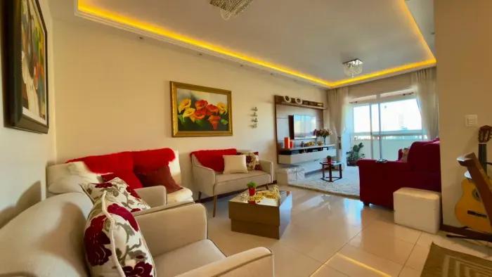 Apartamento com Vista Mar no Estreito, 137m², 4 Dormitórios sendo 2 Suítes