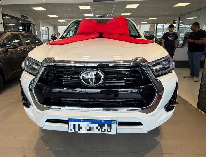Toyota Hilux CD SRX 4X4 2.8 TDI 16V Diesel Aut. 2026