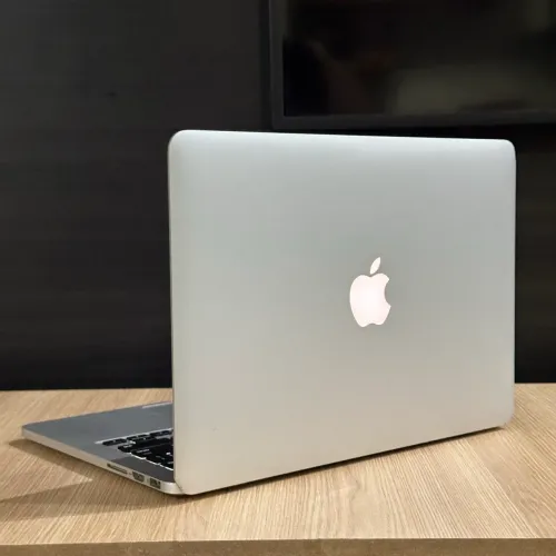 MacBook Pro Retina i7 - 8GB RAM - SSD M2 512GB