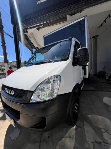 iveco 35s14 plataforma de alumínio 