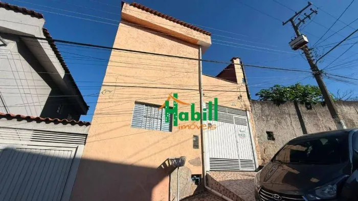 Sobrado com 2 dormitórios para alugar, 150 m² por R$ 2.300,00/mês - Cidade Edson - Suzano/