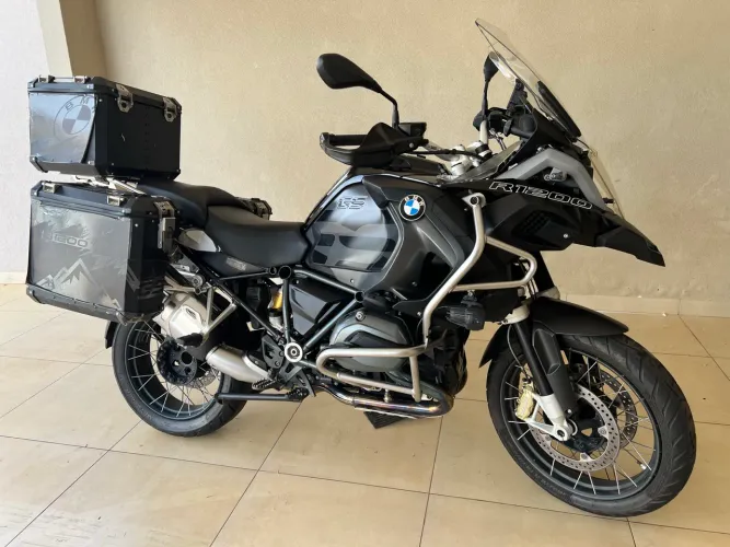 BMW GS1200r triple black