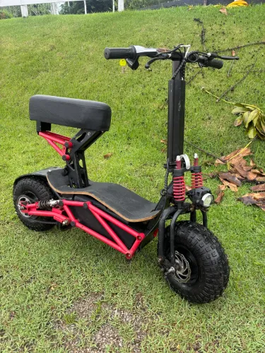Patinete Eletrico Mud off road com 1600wats
