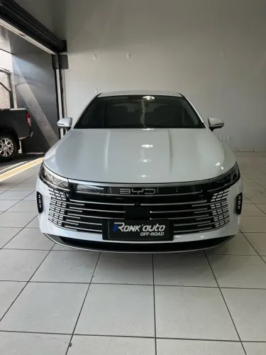 BYD King GS 1.5 16V Híbrido Aut. 2026