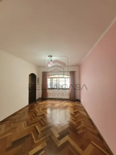 Casa para locação - com edícula - 2 vagas