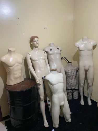 Vendo manequim masculino