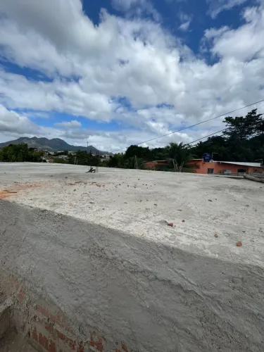 Troca casa inacabada