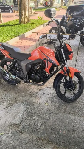 Vendo/troco haojue/Suzuki Dk 150 2020 leia o anúncio