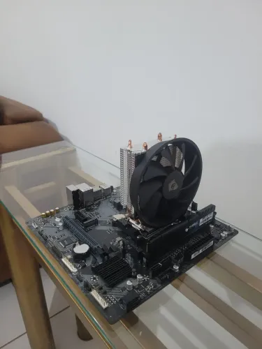 Ryzen 5 8500G+Placa mãe A620M+16GB DDR5 5600MHZ - KIT UPGRADE !