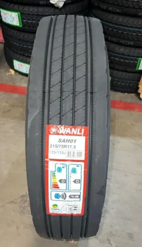 Pneus 215/75r17.5