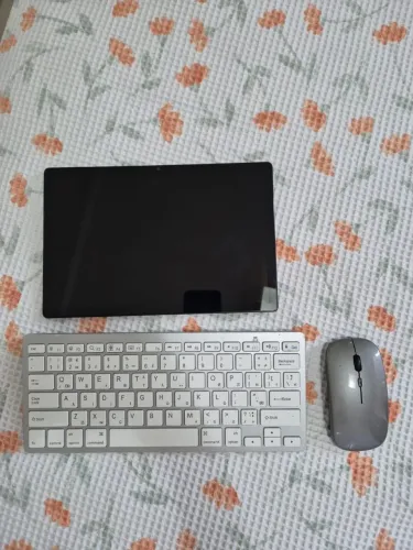 TABLET TAB A8 + CARREGADOR + TECLADO + MOUSE