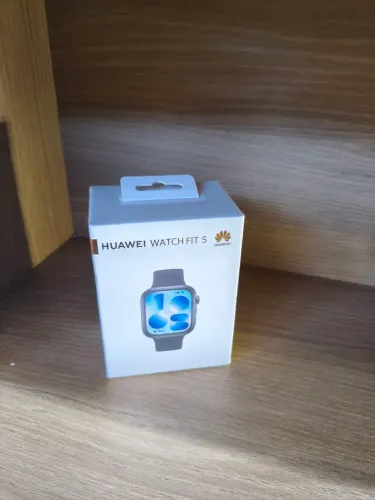 Huawei Fit 5  lacrado 