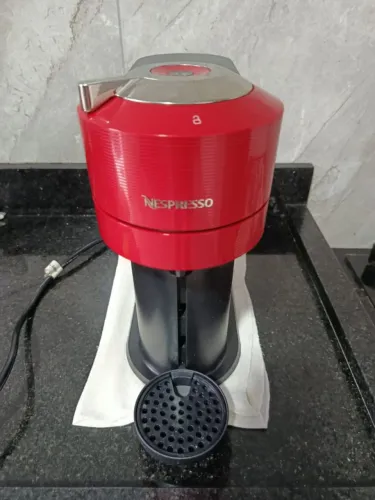 Cafeteira vertuo next