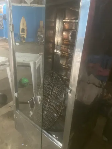 Máquina de assar frango