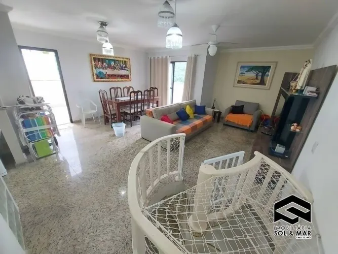COBERTURA TRIPLEX, COM LAZER NO PRÉDIO