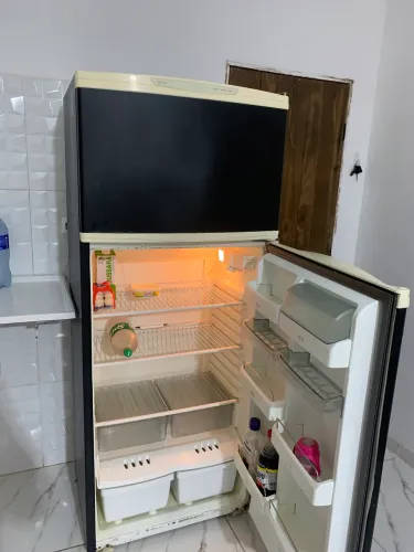 Geladeira a venda
