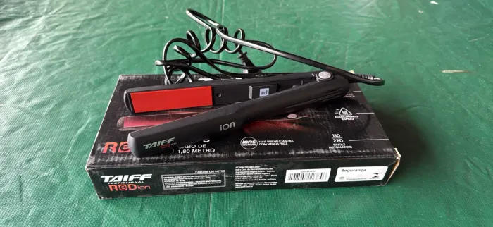 Chapinha | Prancha Taiff Red Ion 200°C