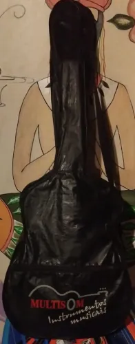 Vendo violão Hofma acompanha a capa