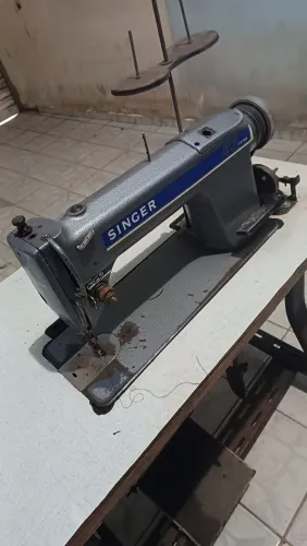 Máquina de Costura