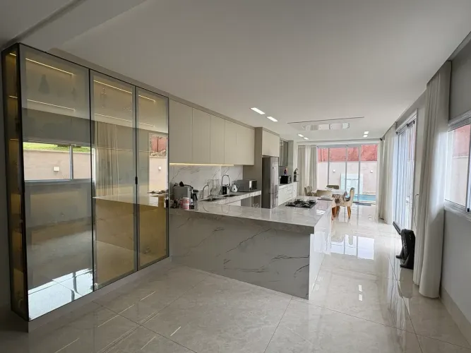 Vendo belissima casa terrea no condominio Vale Verde sem Senador Canedo