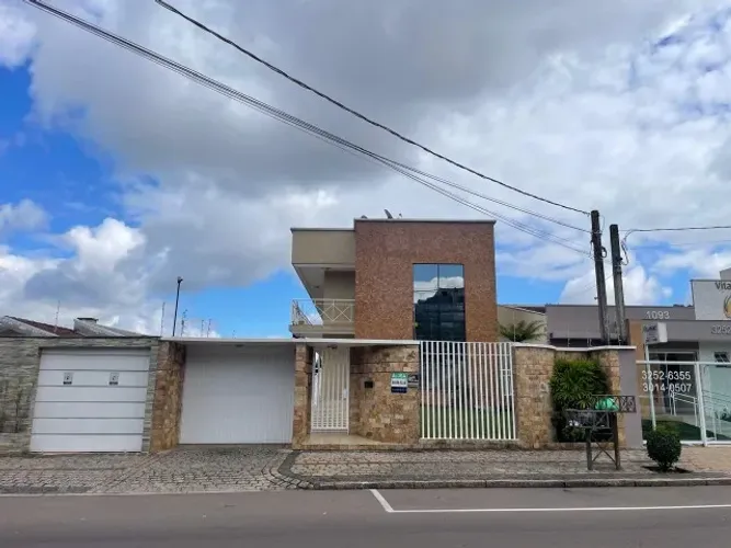 Ótimo apartamento de 1 quarto com garagem no Ahú