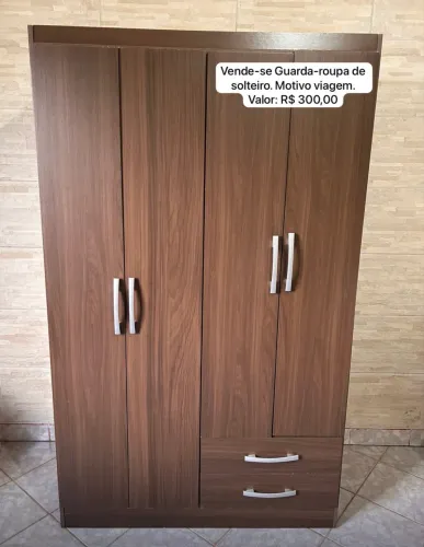 Vendo guarda-roupa de solteiro