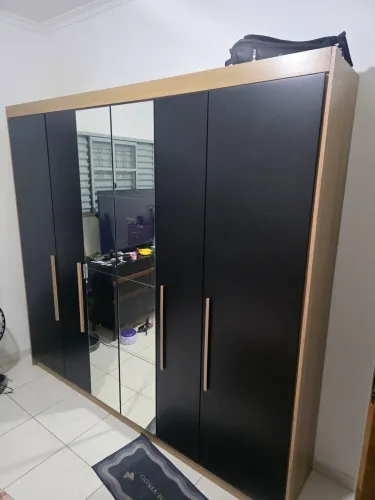Guarda roupa casal