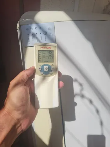 Ar condicionado Komeco 60000 BTUs trifásico.