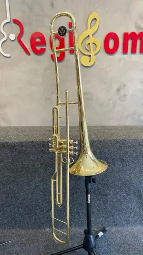 Trombone Eagle TV 604 - Vitrine