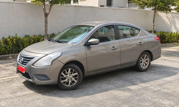 Nissan Versa SL 1.6 16V Flexstart 4P Mec. 2016