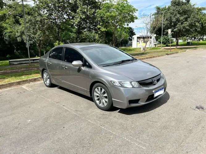 Honda Civic Sed. Lxl/ LXL SE 1.8 Flex 16V Aut. 2011