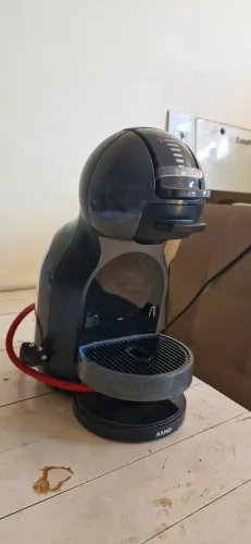Cafeteira Nescafé Dolce Gusto
