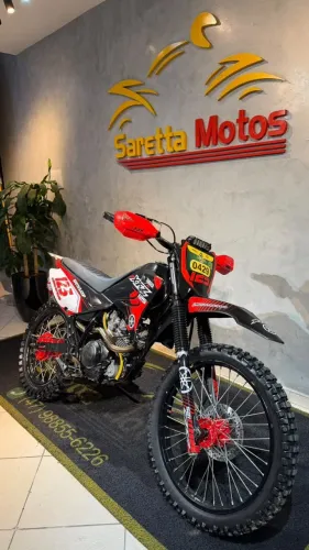 Yamaha XTZ 125 XE 2009 - Preparada para Trilha