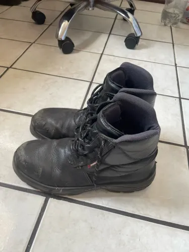 Botina / Bota de Segurança Bracol de Couro com Cadarço - Tamanho 41