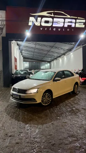 Volkswagen Jetta Trendline 1.4 TSI 16V 4P Aut. 2016