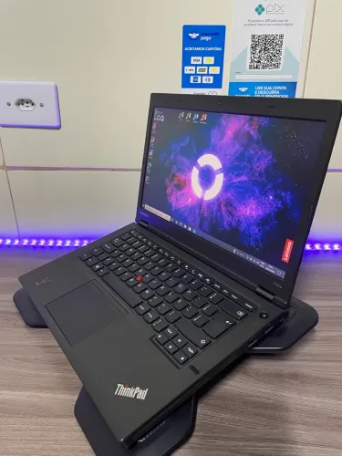 Lenovo thinkpad i5 / 8GB RAM / SSD (extremamente rápido) parcelo e entrego 