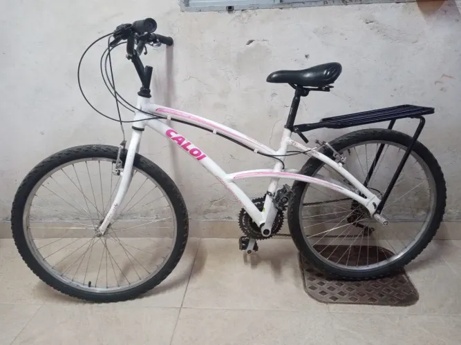 Bicicleta Feminina aro 26 Caloi