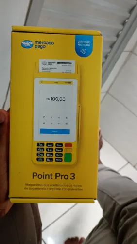 Máquina de cartão lacrada